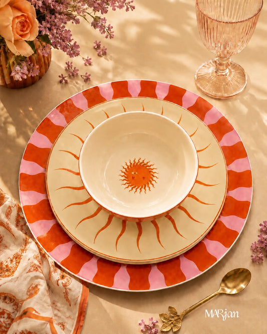 Soleil Collection – 18-Piece Table Set